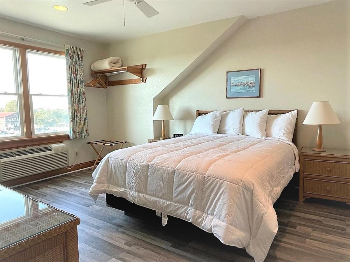 Pony Island Inn オクラコーク エクステリア 写真